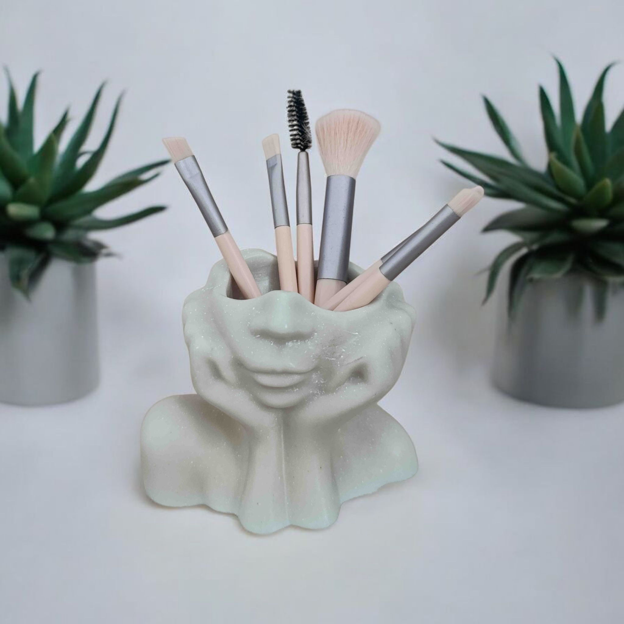 Porte-pinceaux visage en résine – Organisateur maquillage design & décoratif – Image 2